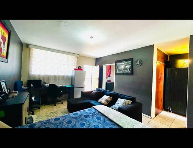 1 BEDROOM APARTMENT FOR SALE IN PRETORIA CENTRAL